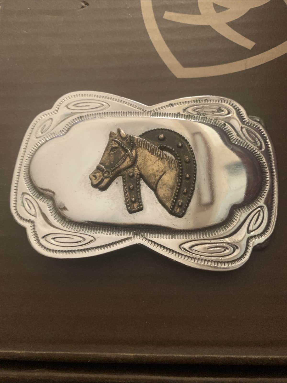Western Cowboy Belt Buckle Silver With Gold Horse And Horse Shoe Southwestern - Thumbnail 2