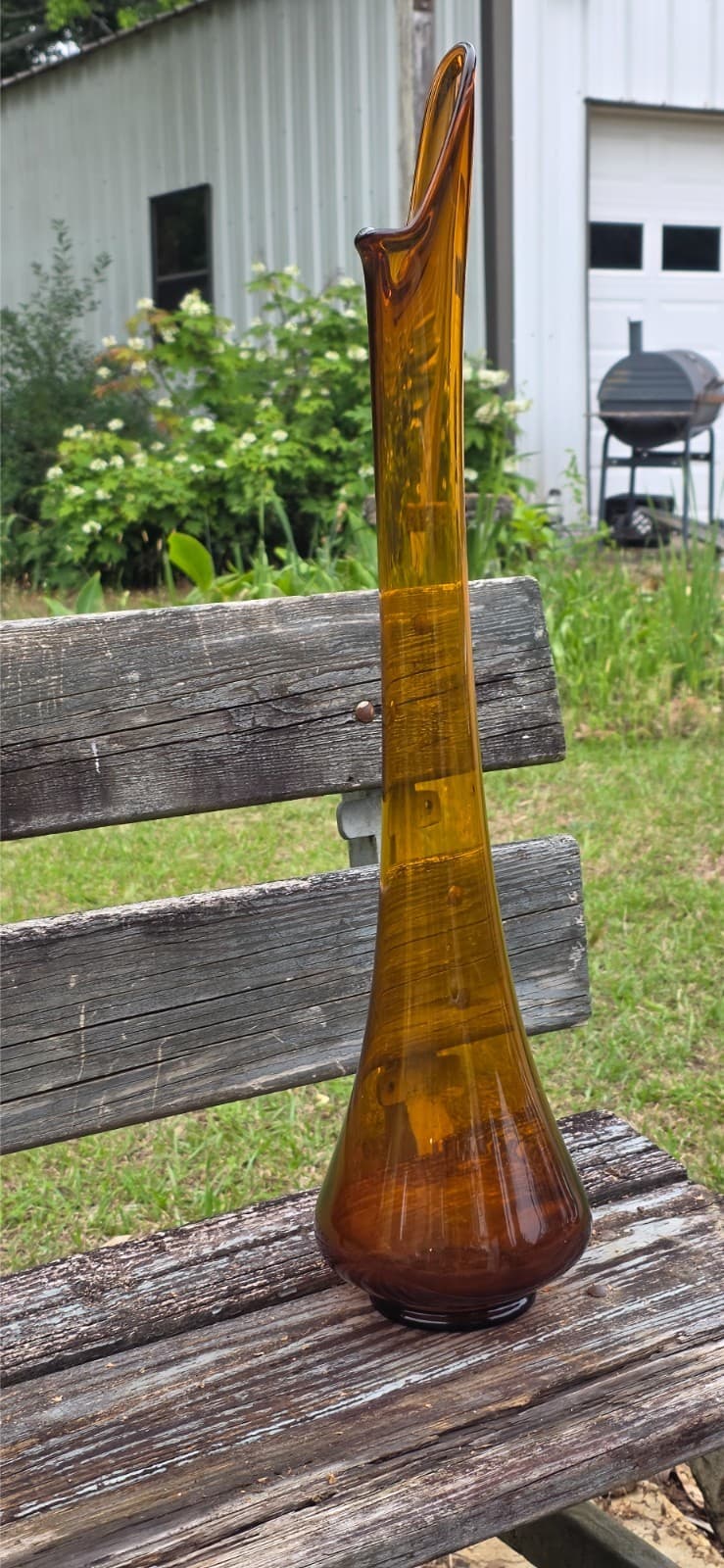 L.E. Smith Swung Vase 28.5" Amber Simplicity Mid Century Floor Decor - Thumbnail 4