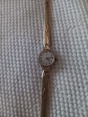 vintage ladies bulova mechanical watch - Thumbnail 9