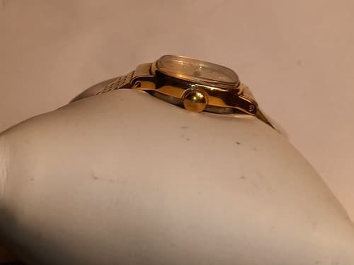 Vintage Ladies Timex Gold Toned Analog Mesh Braclet Working Watch - Thumbnail 3