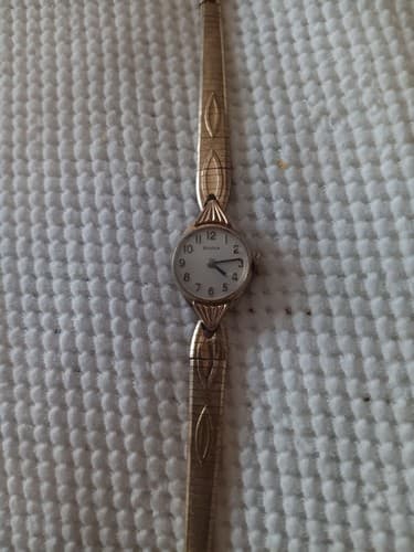 vintage ladies bulova mechanical watch - Thumbnail 3