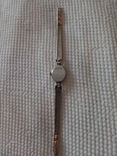 vintage ladies bulova mechanical watch - Thumbnail 4