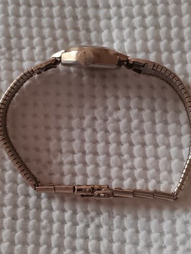 vintage ladies bulova mechanical watch - Thumbnail 5