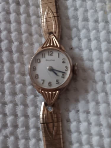 vintage ladies bulova mechanical watch