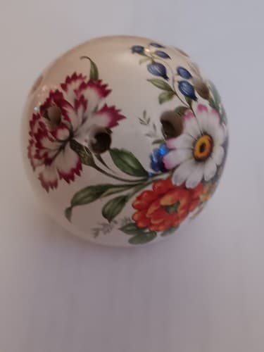 Vintage Pomander Sallie Robinson Ceramic Flowers Drawer Sachet Poparit Scented