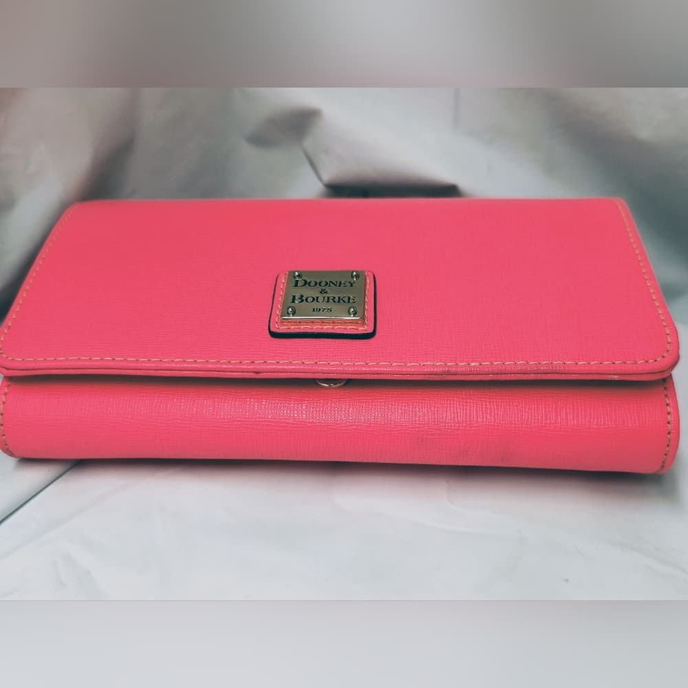 DOONEY & BOURKE Daphne Hot Pink / Bubblegum Wallet Crossbody - Thumbnail 7