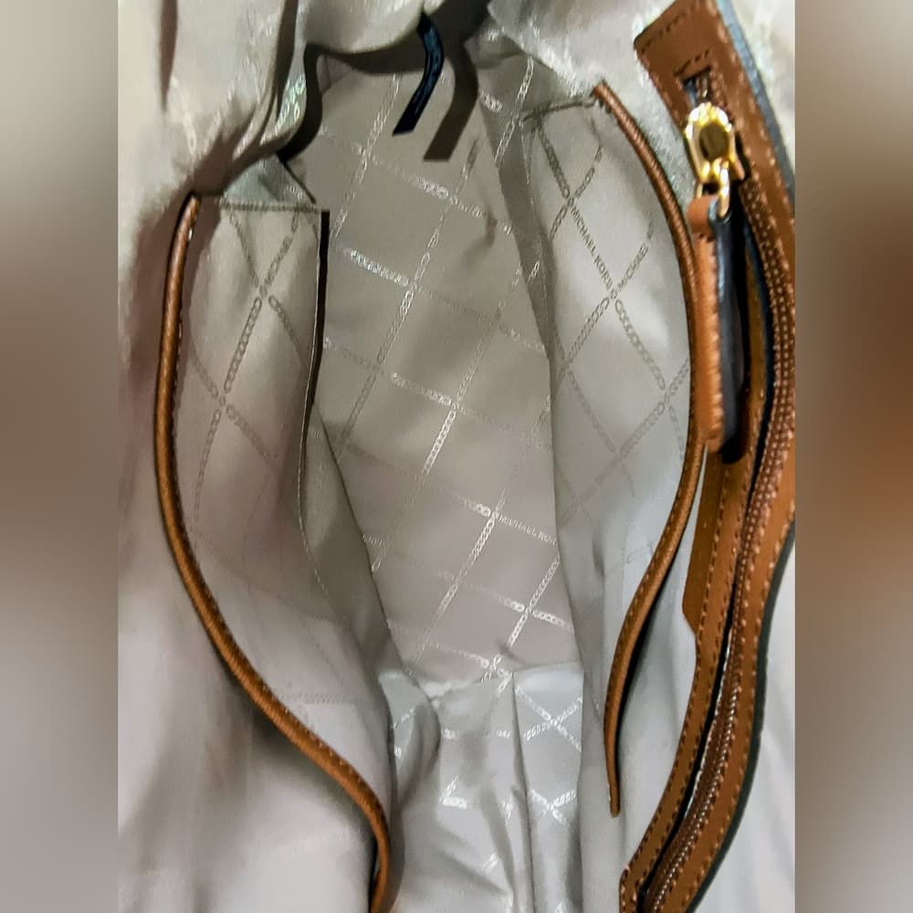 MICHAEL KORS Rochelle Satchel in Cognac Saffino Leather with Gold-toned Hardware - Thumbnail 9