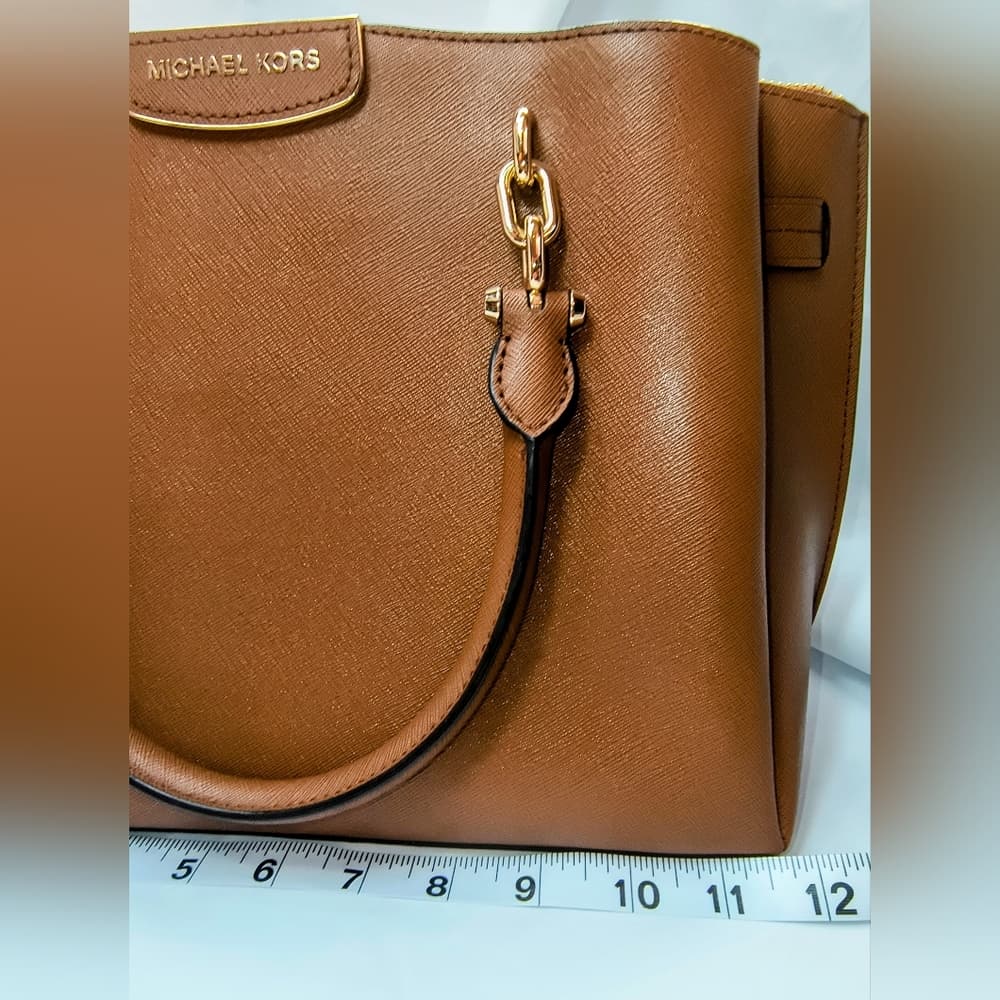 MICHAEL KORS Rochelle Satchel in Cognac Saffino Leather with Gold-toned Hardware - Thumbnail 13