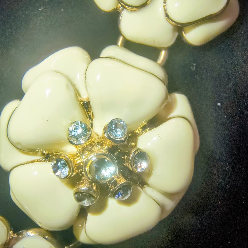 Vintage Gold-toned & Pale Yellow Floral Necklace with Rhinestone Accents
