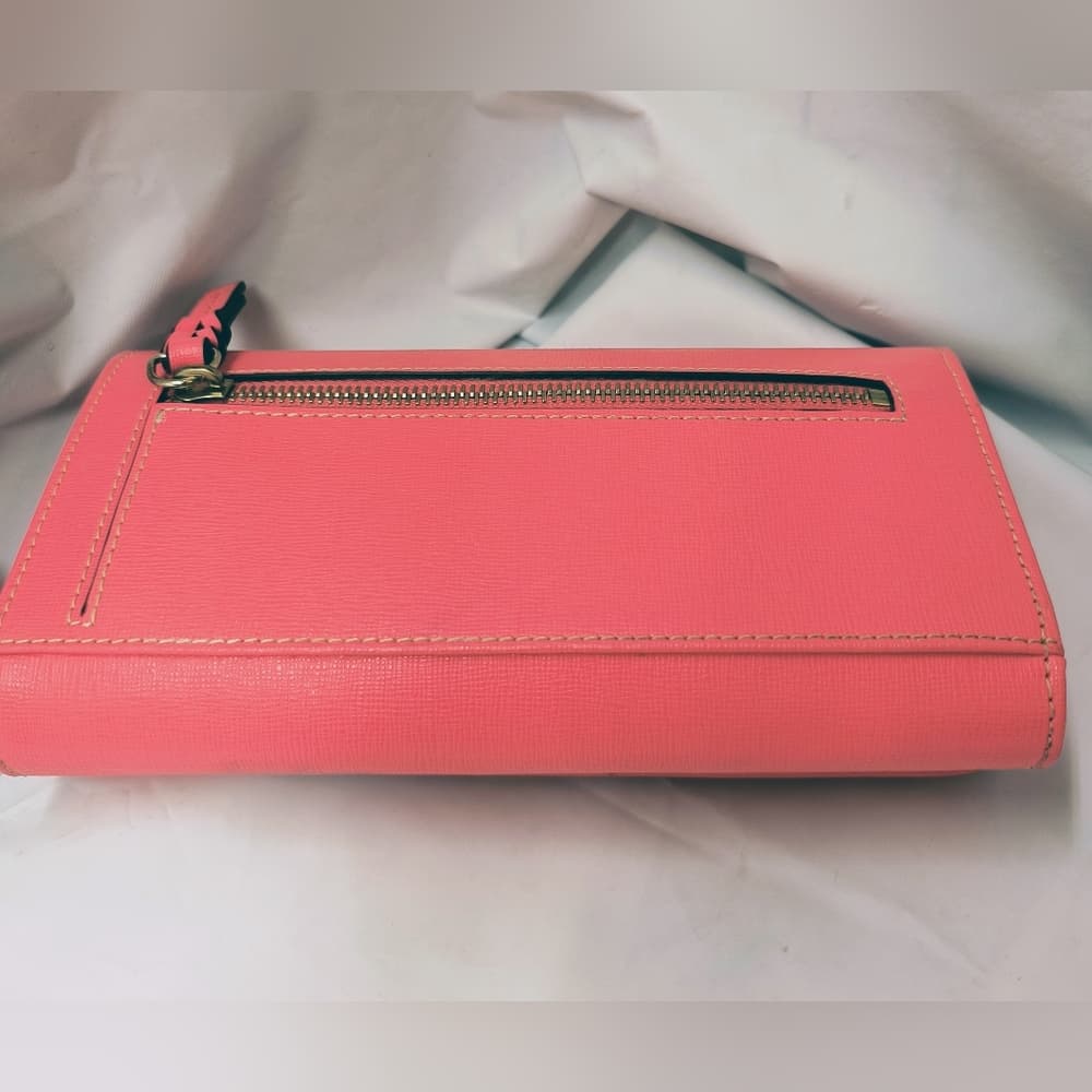 DOONEY & BOURKE Daphne Hot Pink / Bubblegum Wallet Crossbody - Thumbnail 5