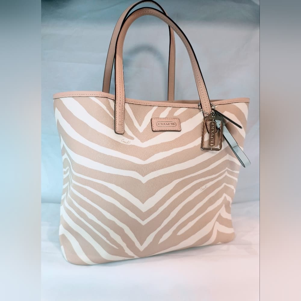 COACH Park Tan & Cream Zebra Print Metro Tote, F26983 - Thumbnail 13