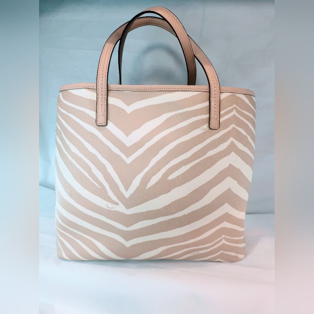 COACH Park Tan & Cream Zebra Print Metro Tote, F26983 - Thumbnail 3