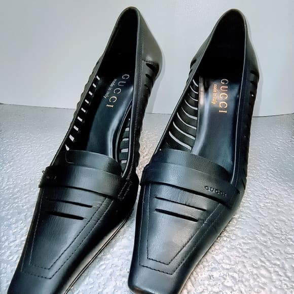 GUCCI Black Leather Laser Cut Square Toe Pumps, Size 35 - Thumbnail 11