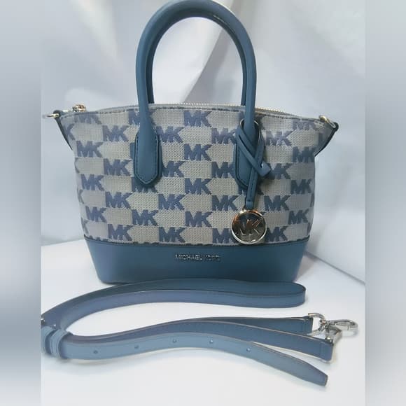 MICHAEL KORS Hyde Small Canvas & Leather Satchel / Crossbody in Denium Blue - Thumbnail 17
