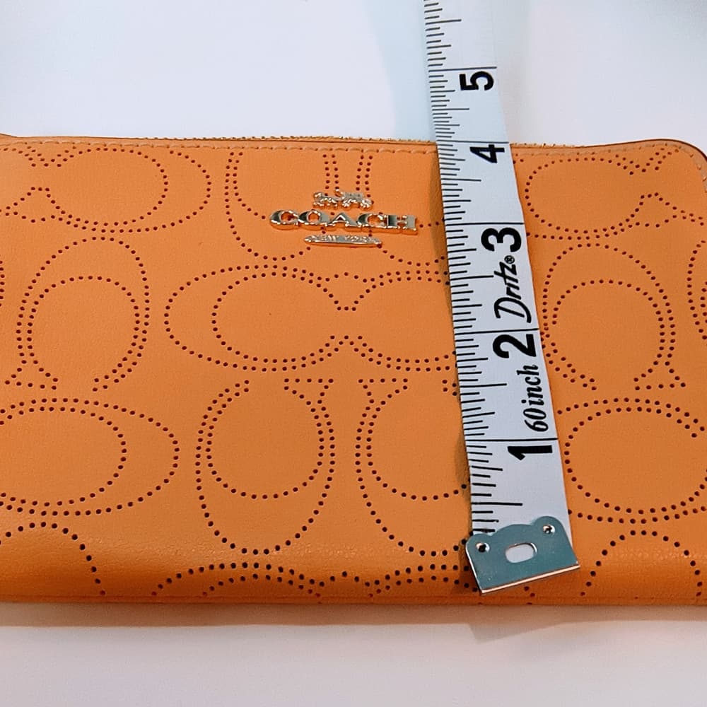 NWOT COACH Perforated Leather Corner Zip Wristlet in Honey/Tan Color - Thumbnail 9