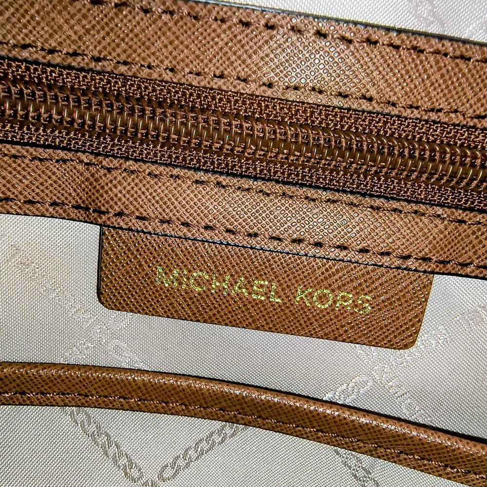 MICHAEL KORS Rochelle Satchel in Cognac Saffino Leather with Gold-toned Hardware - Thumbnail 12