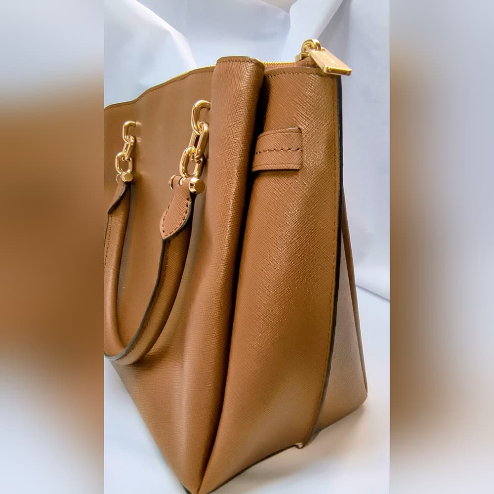 MICHAEL KORS Rochelle Satchel in Cognac Saffino Leather with Gold-toned Hardware - Thumbnail 4
