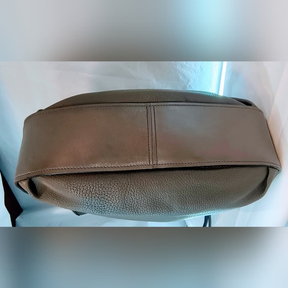 MARC JACOBS Serpentine Hobo Bag in Grey Leather - Thumbnail 8