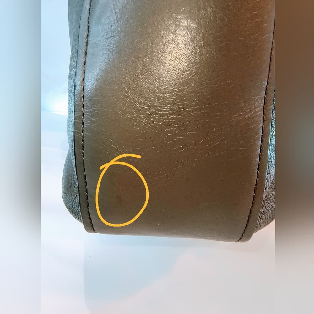 MARC JACOBS Serpentine Hobo Bag in Grey Leather - Thumbnail 7