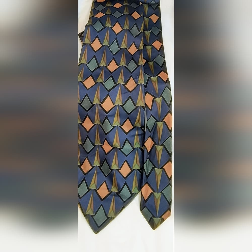 MULBERRY - 2 Mulberry Geometric Pattern Ties & 1 Thai Silk Tie Bundle - Thumbnail 7