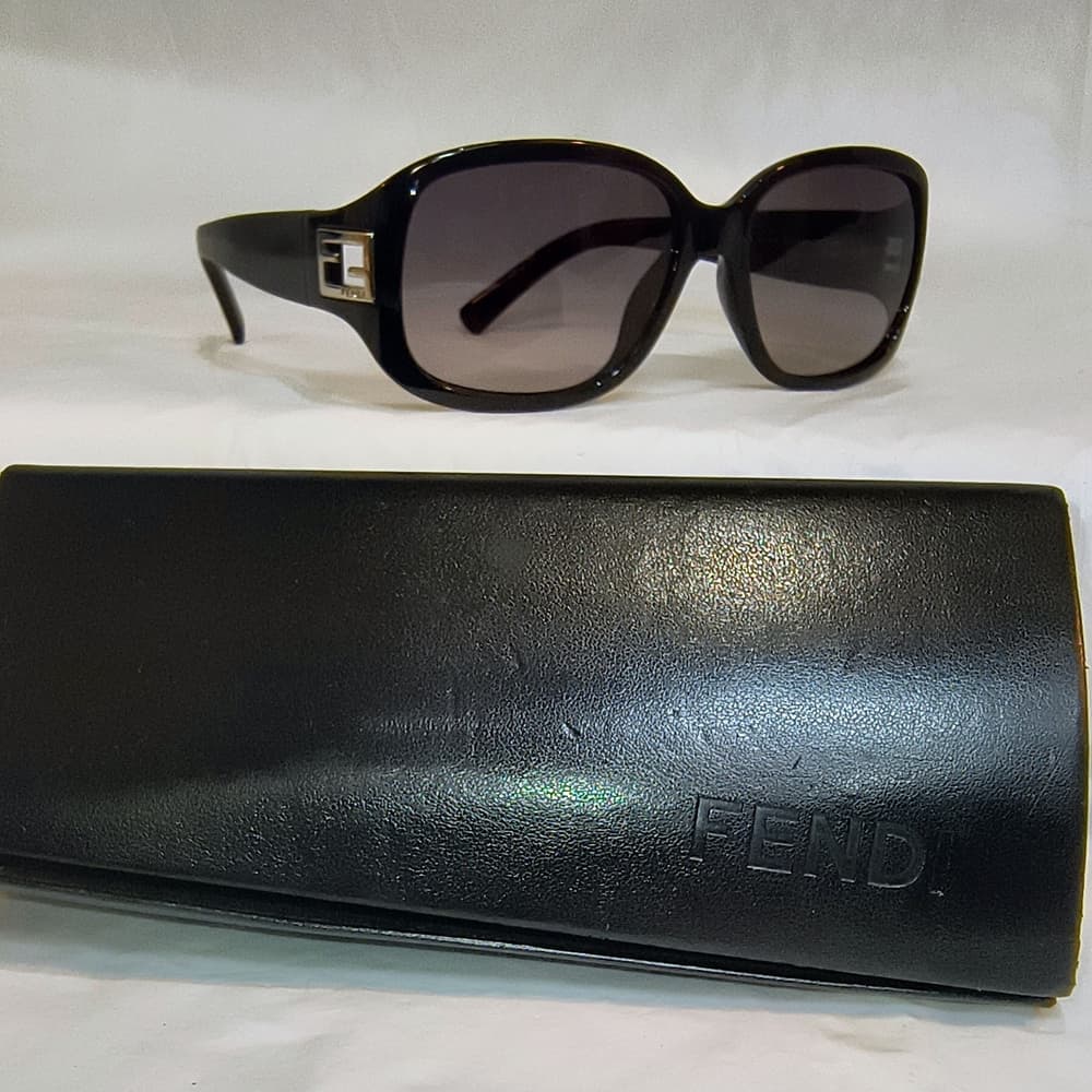 FENDI Black Sunglasses with Silver Accents - Thumbnail 11