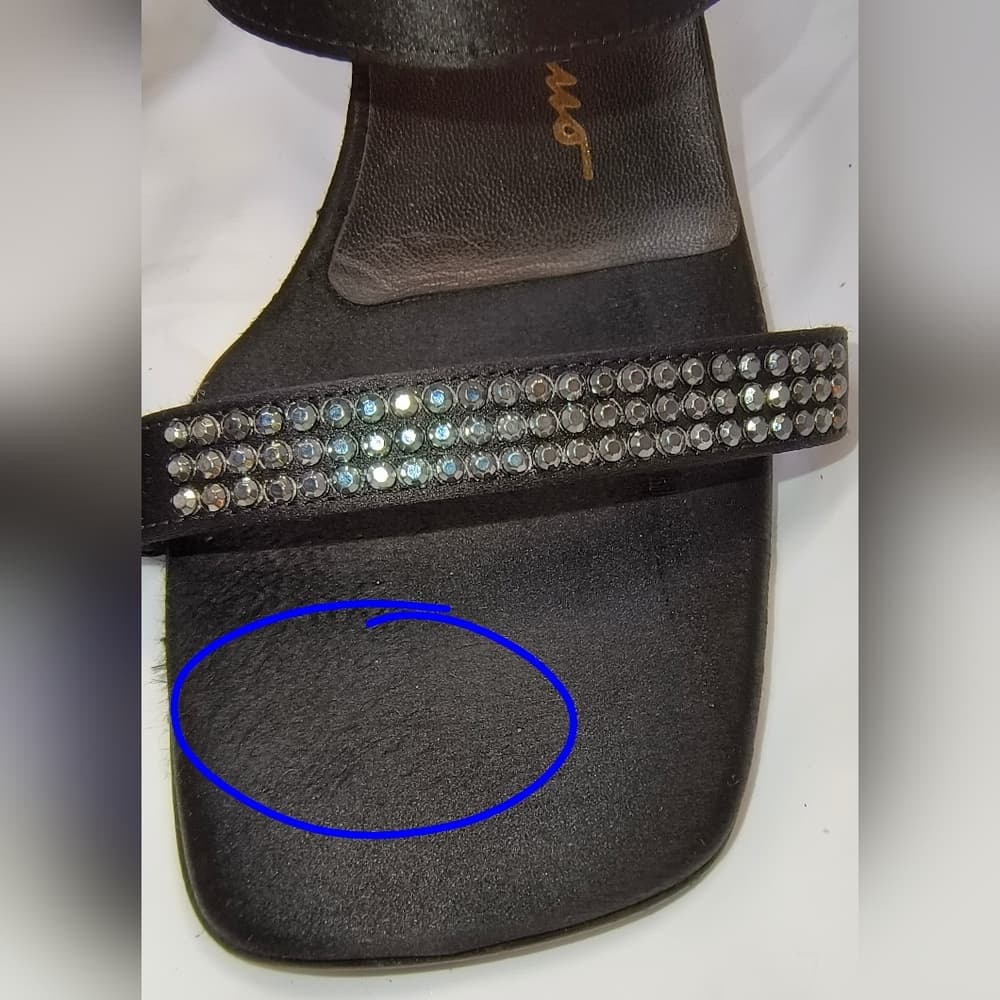 FERRAGAMO - Salvatore Ferragamo Satin & Crystal-Embellished Block Heel Sandals - Thumbnail 9