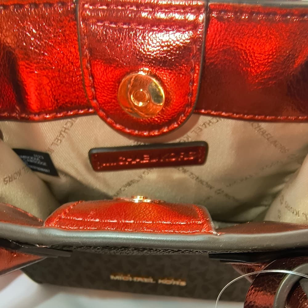 MICHAEL KORS Mercer Extra-Small Signature Logo Crossbody Bag in Metallic Red - Thumbnail 7