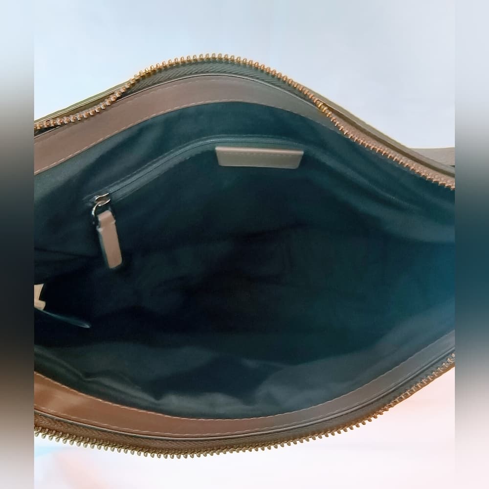 MARC JACOBS Serpentine Hobo Bag in Grey Leather - Thumbnail 11