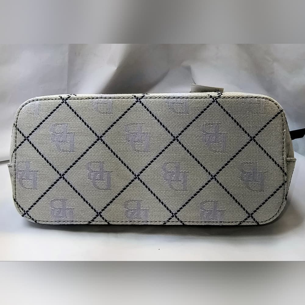 DOONEY & BOURKE New (NWT) Signature Quilt Ruby Small Crossbody/ Bag - Thumbnail 4