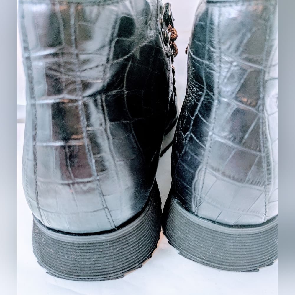 PRADA NEW Men's Black Crocodile Pattern Hiking Boots, Size 43 - Thumbnail 5