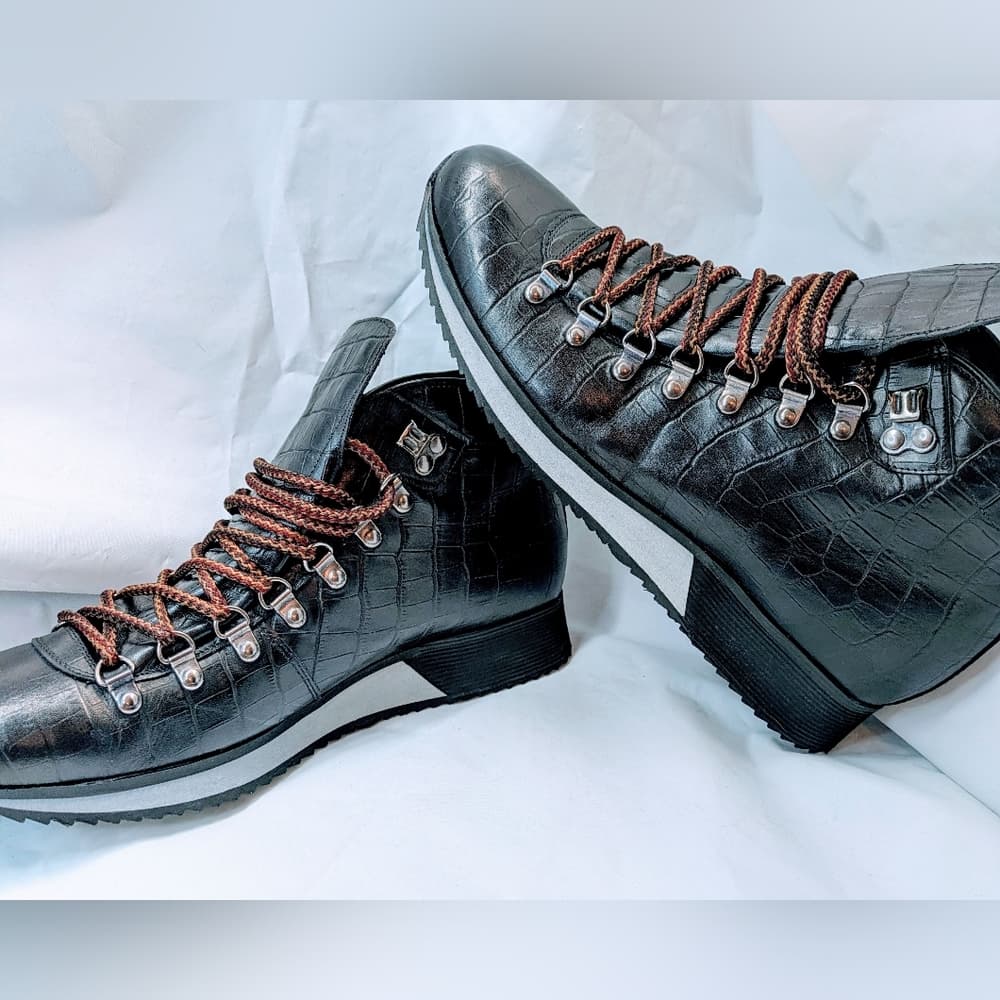 PRADA NEW Men's Black Crocodile Pattern Hiking Boots, Size 43 - Thumbnail 12