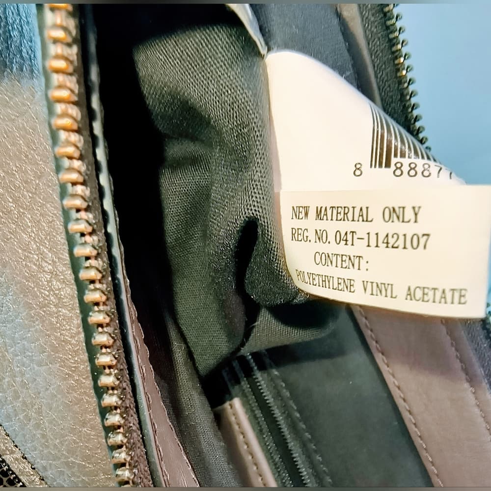 MARC JACOBS Serpentine Hobo Bag in Grey Leather - Thumbnail 14