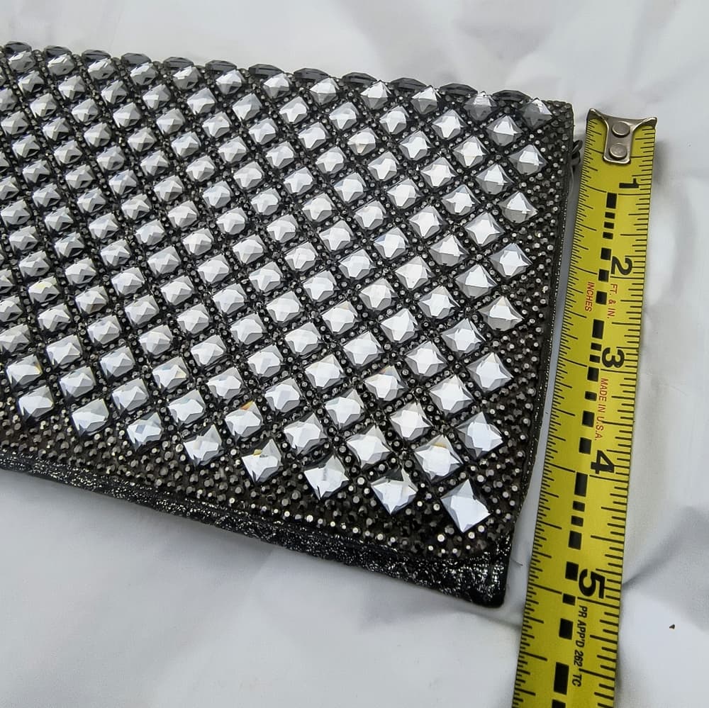 Elegant STARLET Black Chain Silver Rhinestone Clutch - Thumbnail 8