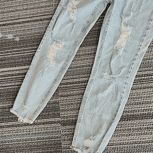 Tinseltown Light Wash Distressed Skinny Jeans Raw Hem Cropped - Thumbnail 2