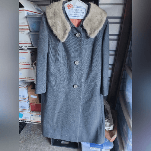 Vintage ILGWU Union Made 1960s Fur Collar Blue Chunky Button Mod Ladies Jacket - Thumbnail 2