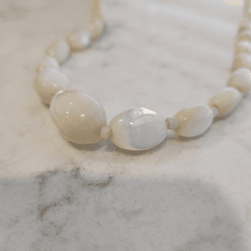 Vintage White Mother of Pearl Oblong Beaded Necklace - Thumbnail 6