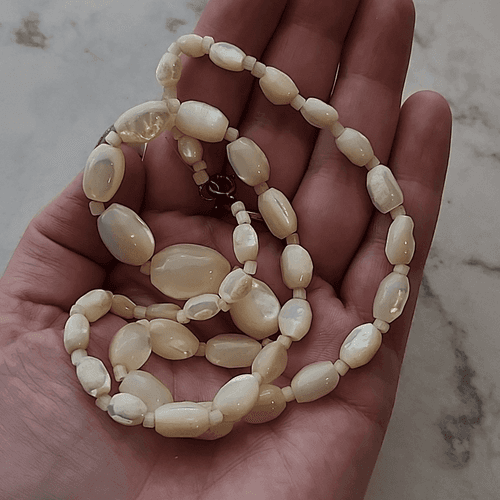 Vintage White Mother of Pearl Oblong Beaded Necklace - Thumbnail 10