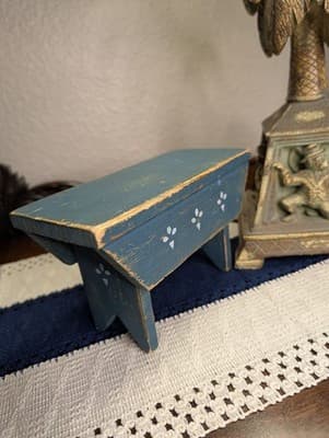 Handmade Mini Stool Primative Country Doll House Table Decor Miniature Furniture - Thumbnail 5
