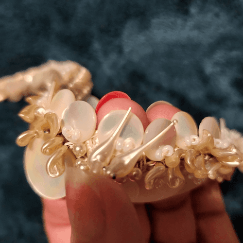 Rare Vintage 1940s Mother Of Pearl Corded Choker with Love Bird Pair and Earring - Thumbnail 4
