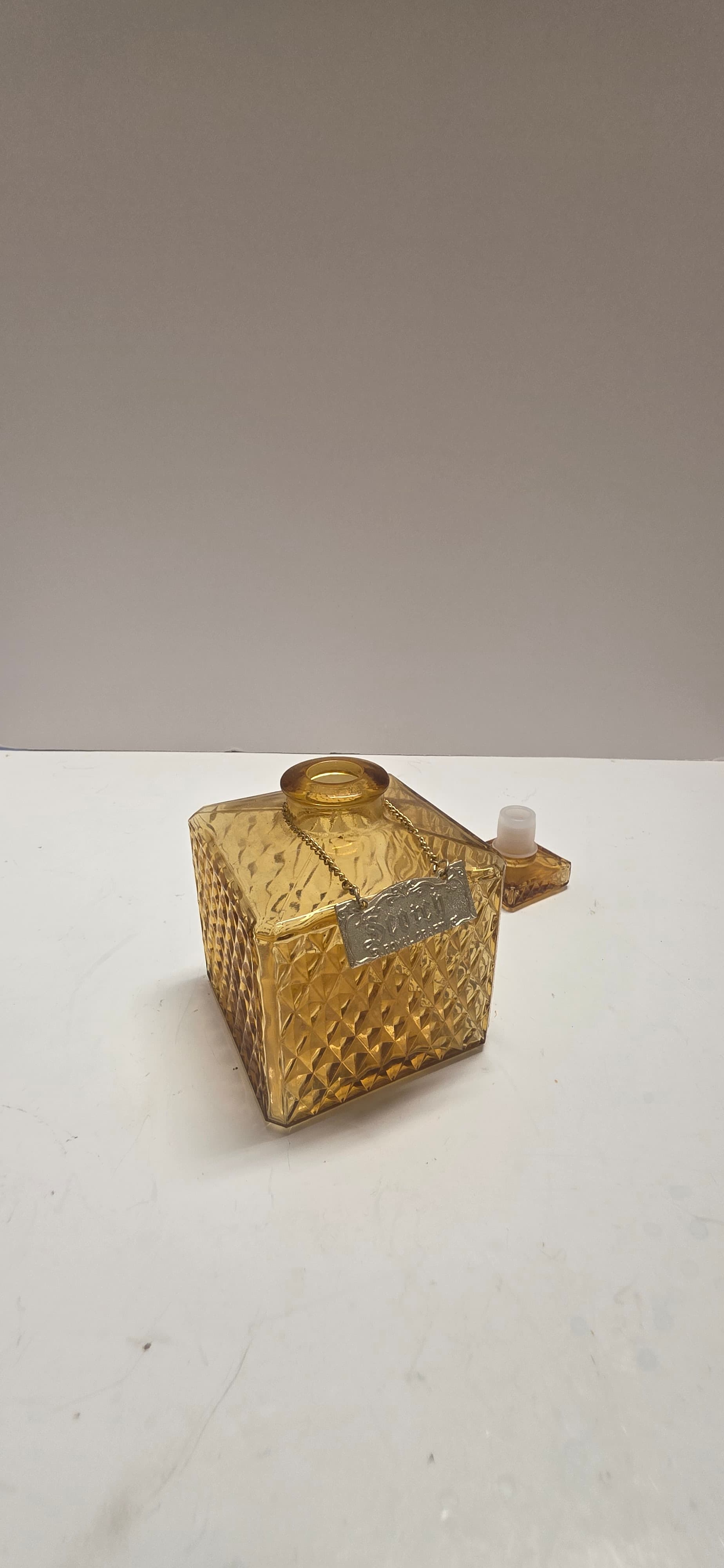Vintage Royal Craft Amber Glass Decanter Scotch Bottle Diamond Point Square 70s - Thumbnail 8