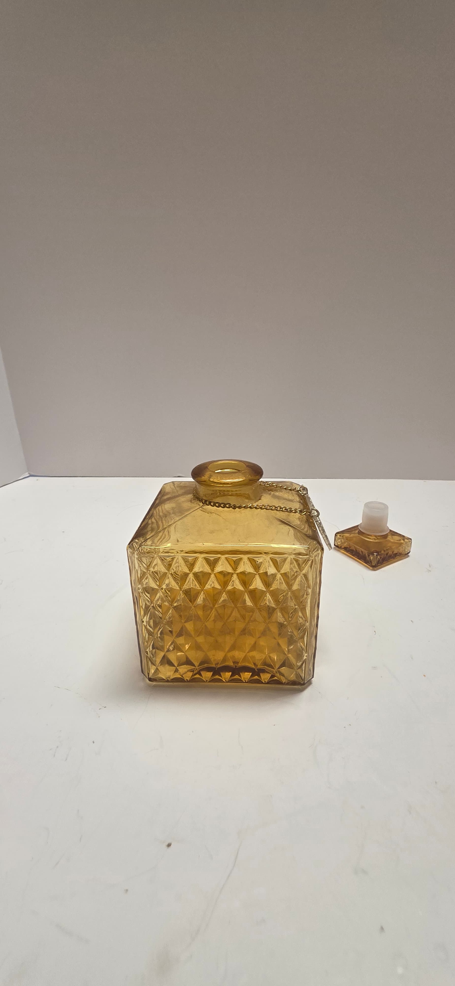 Vintage Royal Craft Amber Glass Decanter Scotch Bottle Diamond Point Square 70s - Thumbnail 10