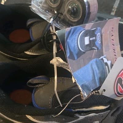 New Heelys Sneakers 7171 Boys Girls Skating Fun Outdoor With Accessories Size 4 - Thumbnail 3