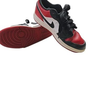 Jordan Shoes Boys 5.5 Y Black White Red Air Jordan 1 Low Bred Toe - Thumbnail 6