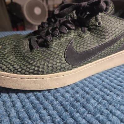 Nike Kobe 8 NSW Men Sz 10.5 582552-300 Gorge Green Black Sail Training Shoes - Thumbnail 2