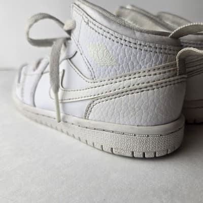 Nike Air Jordan 1 Mid TD White 640735-126 Little Kids Size 9C Shoes Sneakers - Thumbnail 5