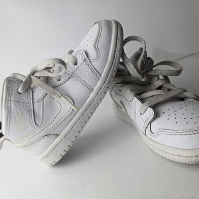 Nike Air Jordan 1 Mid TD White 640735-126 Little Kids Size 9C Shoes Sneakers - Thumbnail 3
