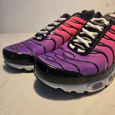 Nike Air Max Plus DZ3670-500 Women’s Sz 9 Fuchsia Dream Purple Pink Gradient - Thumbnail 4