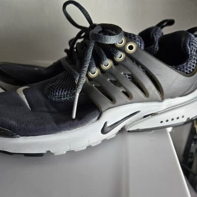 Nike Air Presto Youth Kids Size 5Y Shoes Gray Black Athletic Trainer Sneakers - Thumbnail 5