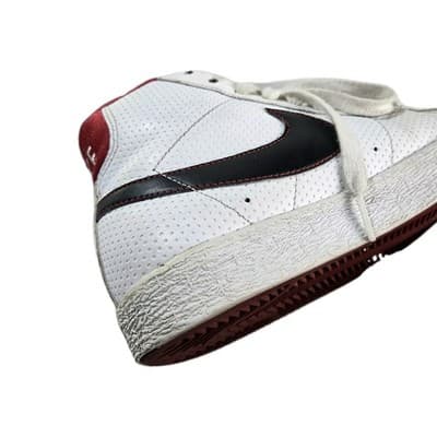 Nike Blazer High White Black Varsity Red Size 4y - Thumbnail 3
