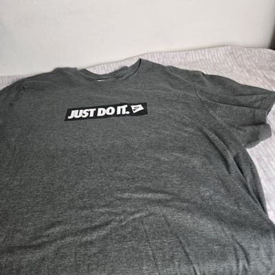 Vintage Nike Just Do It Gray T-Shirt Size 3xl Nike Gray Tag Y2K - Thumbnail 3